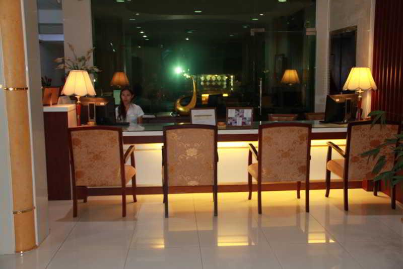 The Privi Suites Pattaya Exterior foto